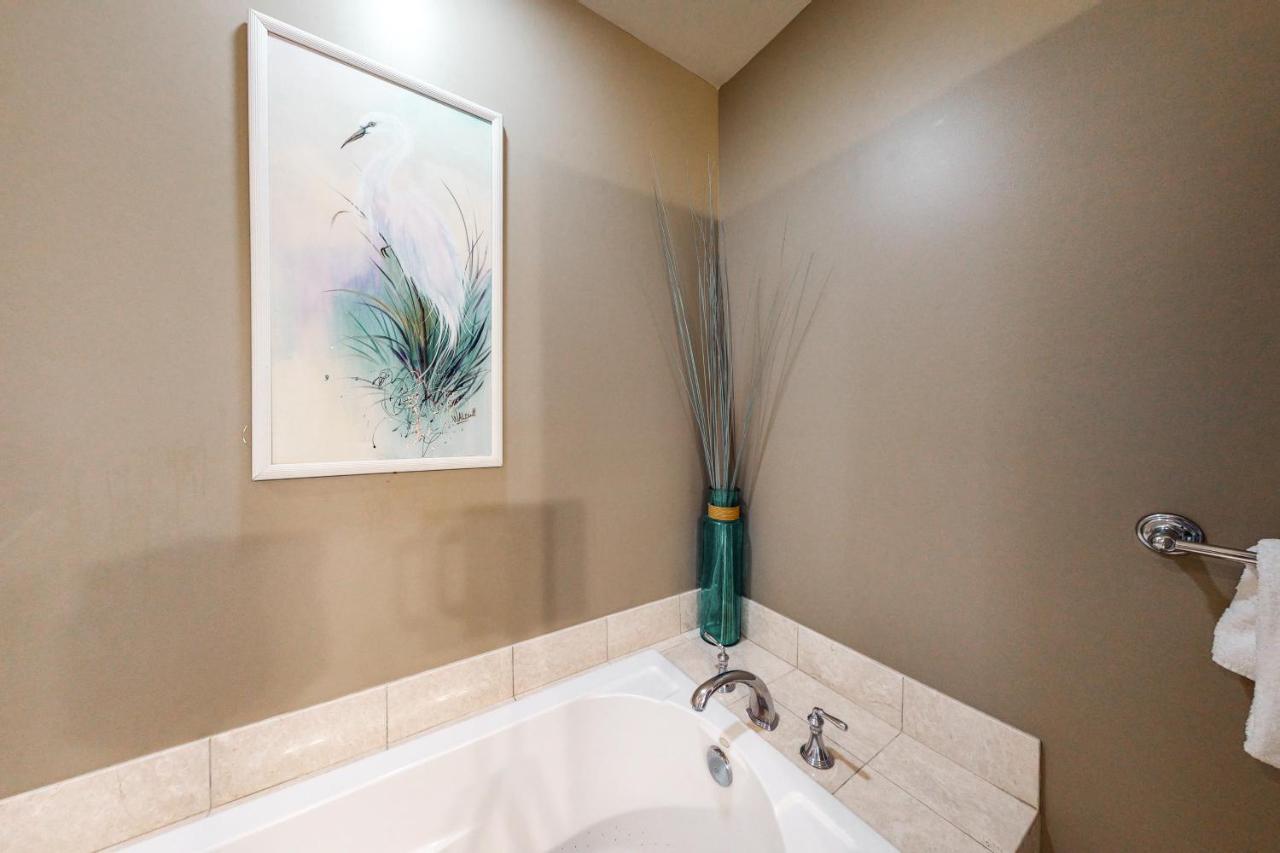 The Wharf 805 Apartment Orange Beach